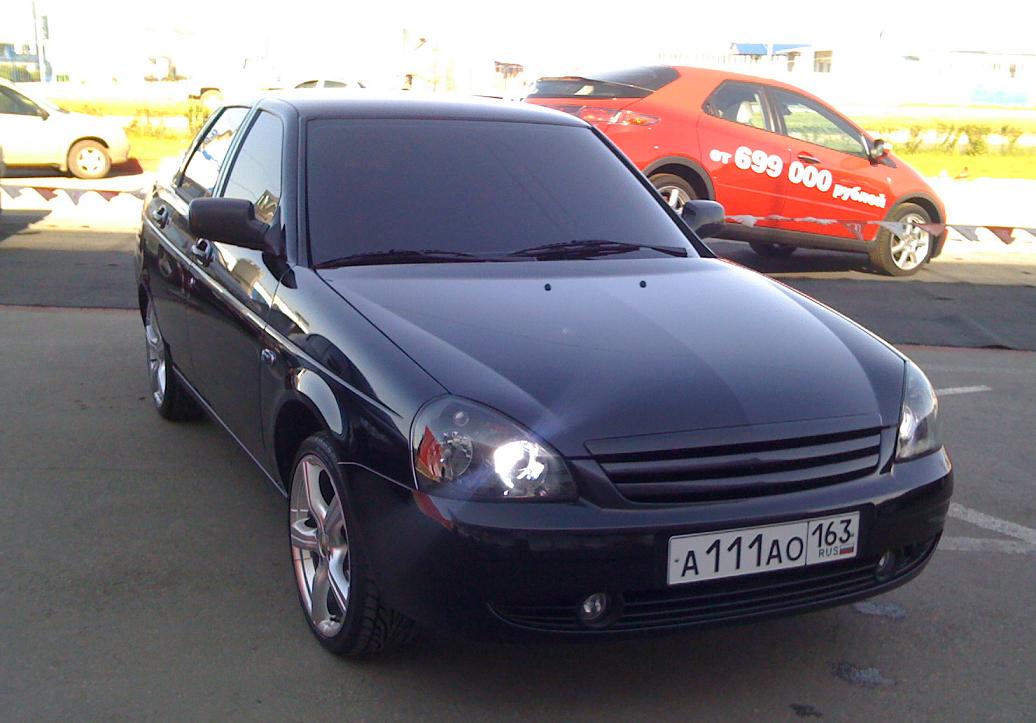 R17 Black