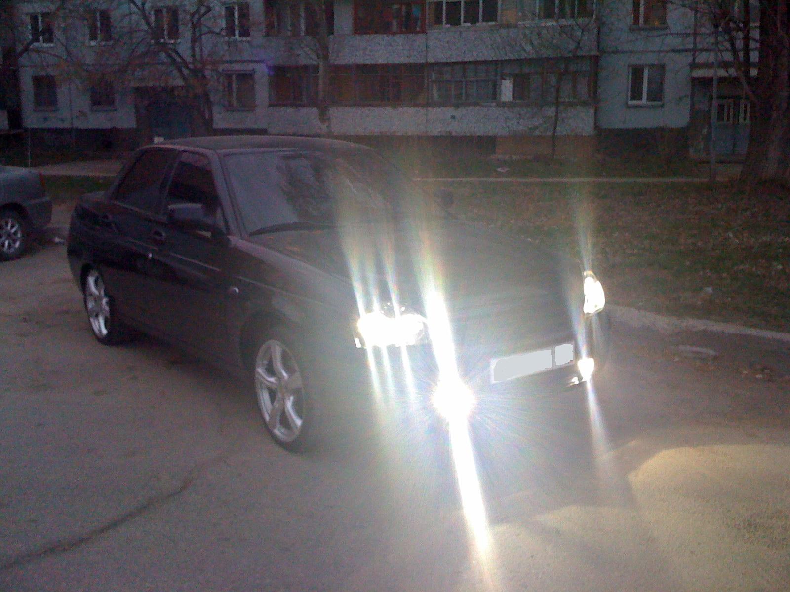 Black, R17